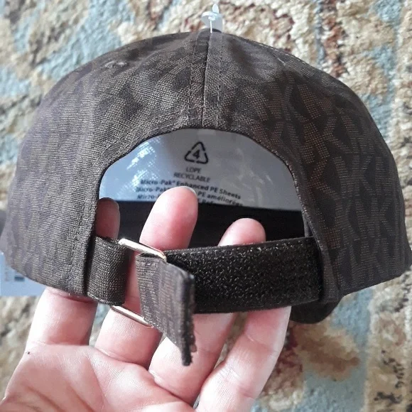 3x*Host Pick*Michael Kors ladies hat - Picture 6 of 16